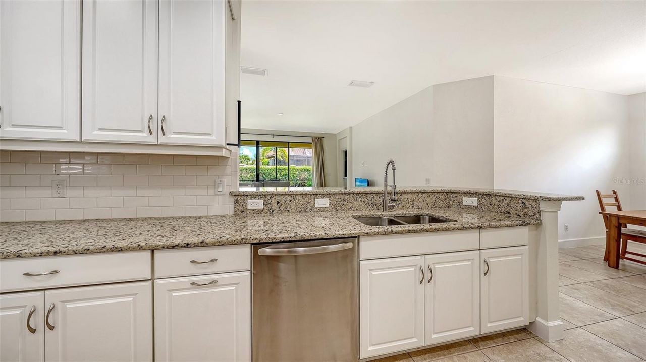 8729 Trattoria Terrace, Sarasota, FL 34238 Photo