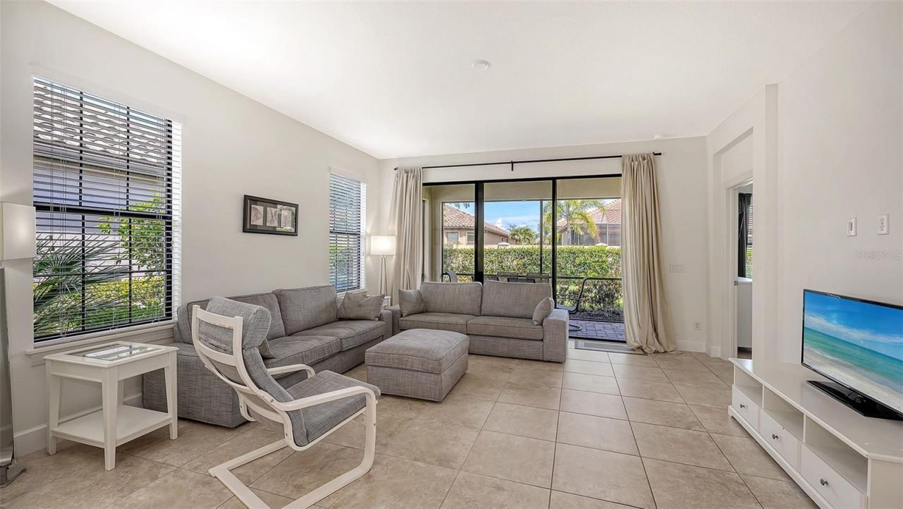 8729 Trattoria Terrace, Sarasota, FL 34238 Photo