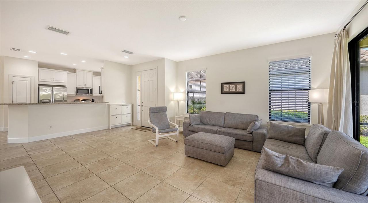 8729 Trattoria Terrace, Sarasota, FL 34238 Photo