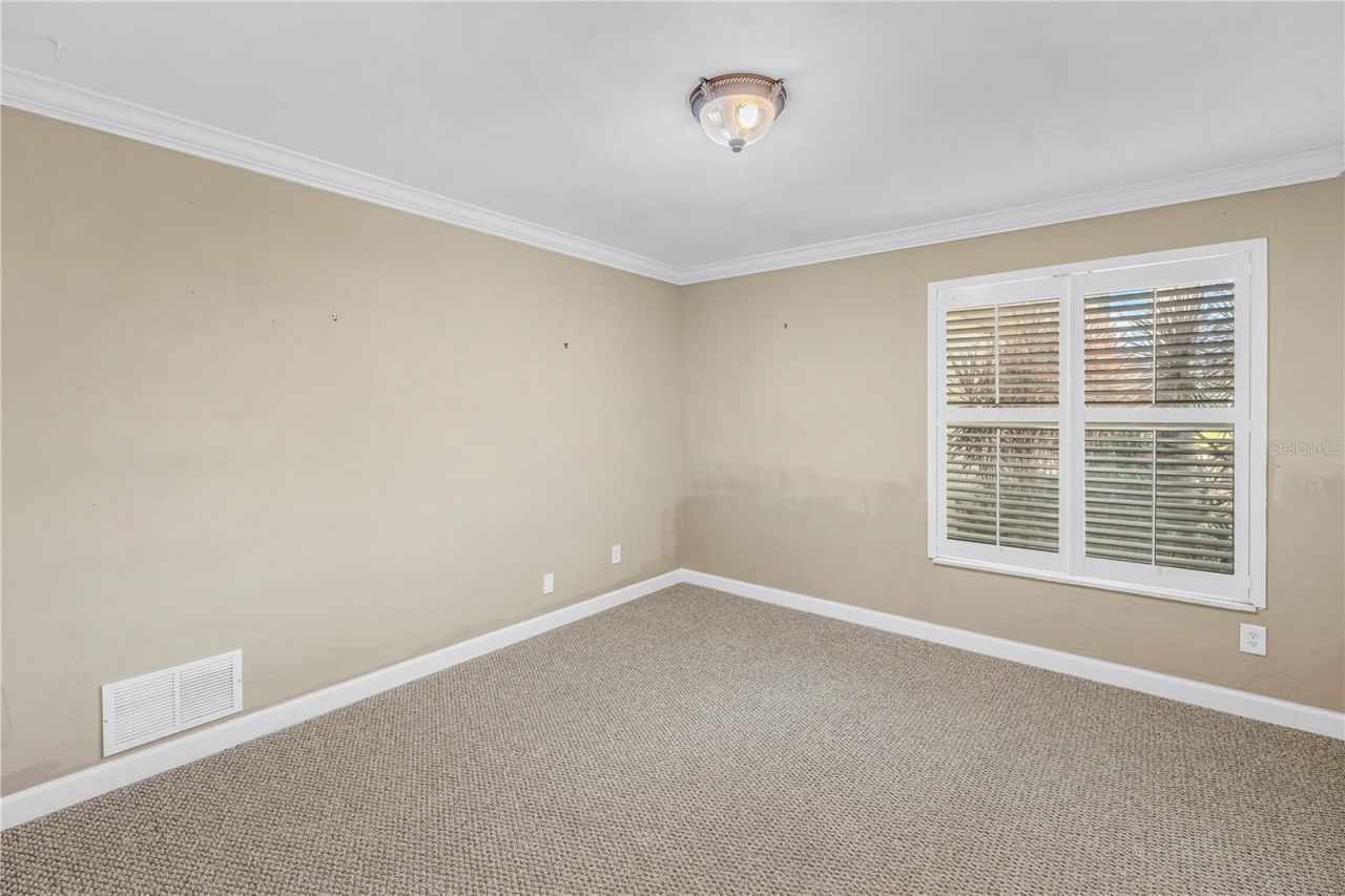 1820 Tanglewood Drive Ne, Saint Petersburg, FL 33702 Photo