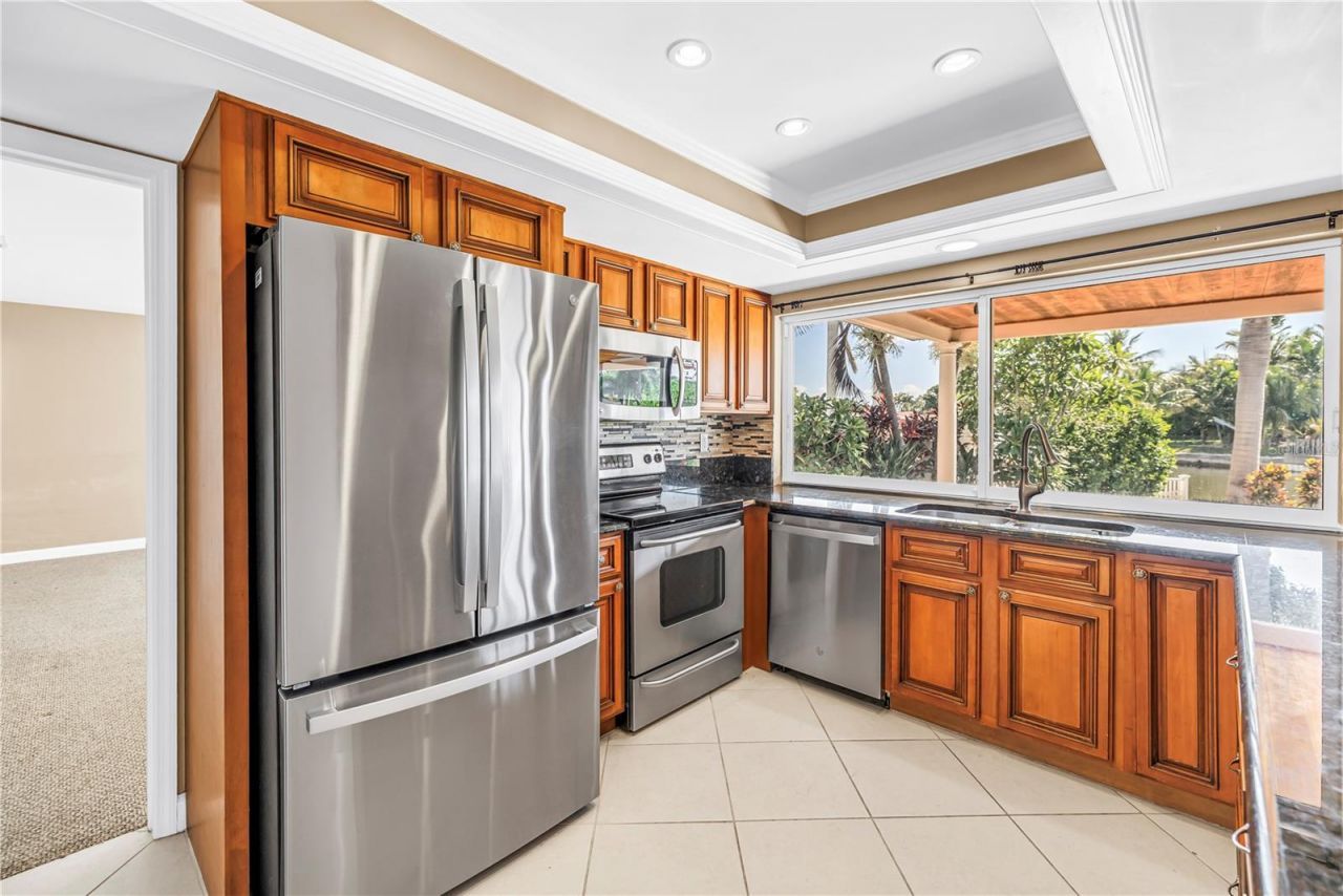 1820 Tanglewood Drive Ne, Saint Petersburg, FL 33702 Photo