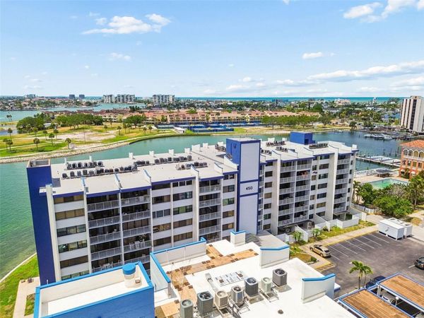 450 TREASURE ISLAND CAUSEWAY , Unit 106, TREASURE ISLAND, FL 33706