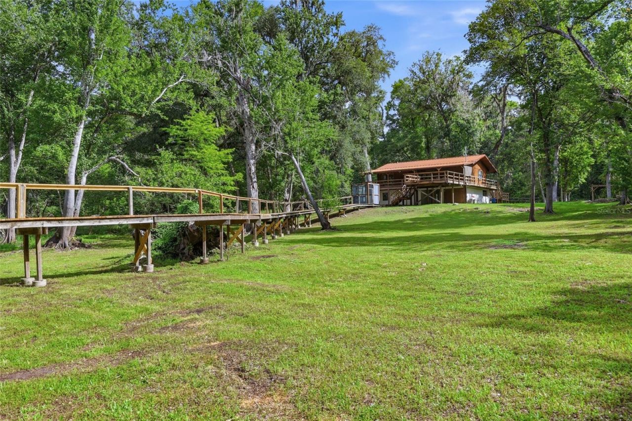 470 SW Santa Fe Drive, Fort White, FL 32038 Photo