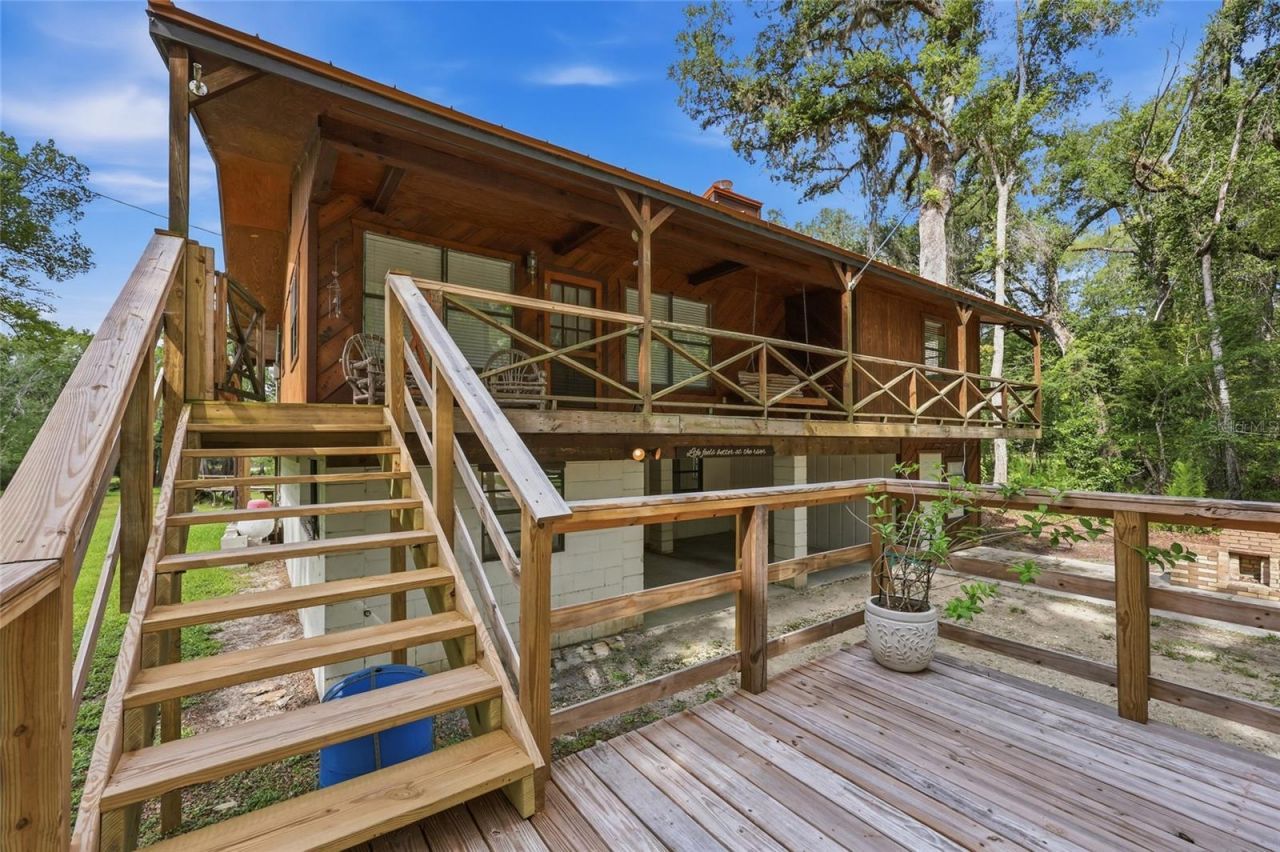 470 SW Santa Fe Drive, Fort White, FL 32038 Photo