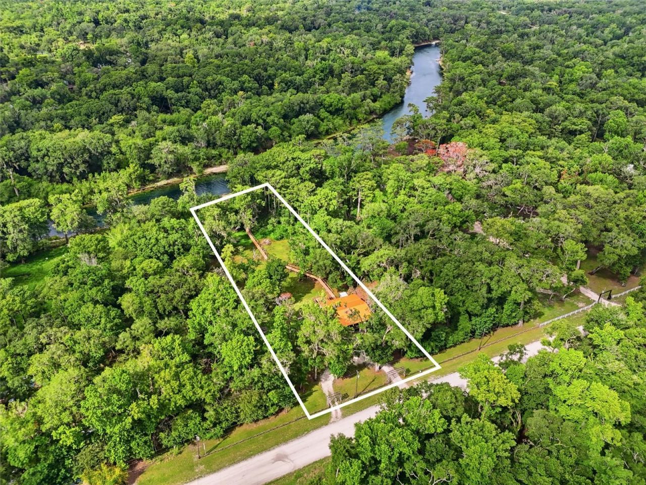 470 SW Santa Fe Drive, Fort White, FL 32038 Photo