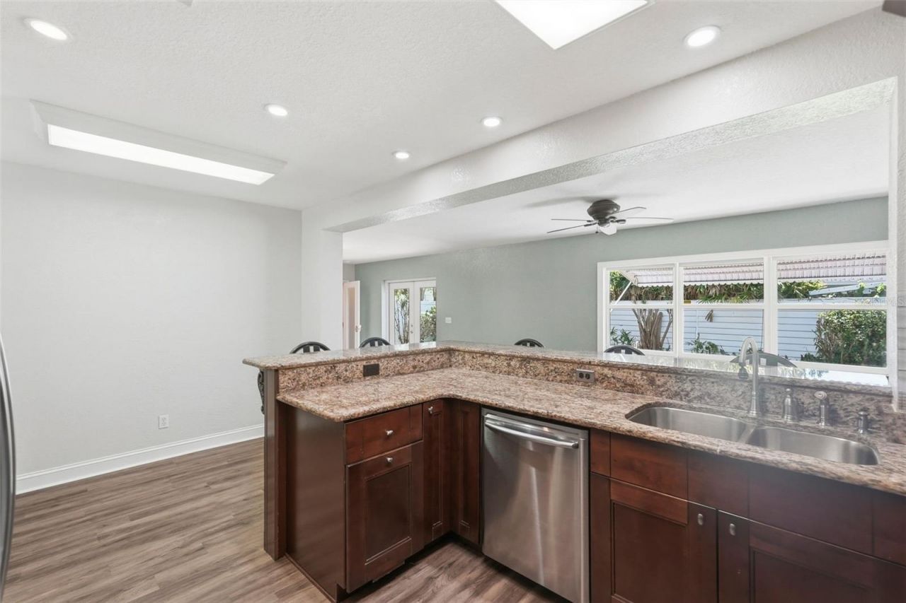 3151 56th Street N, Saint Petersburg, FL 33710 Photo