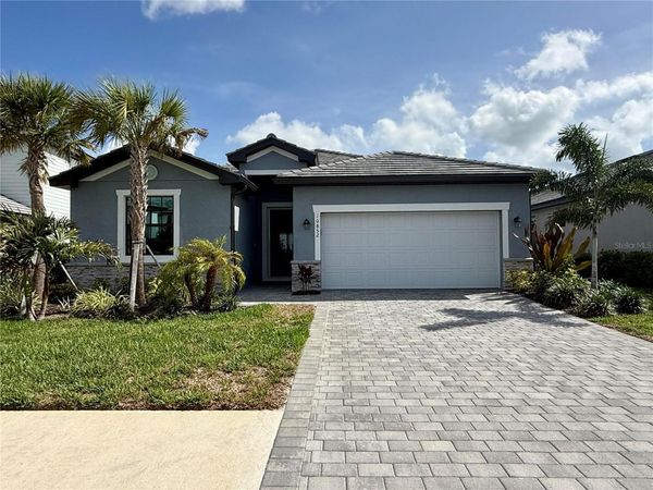 10852 SUN DROP STREET, VENICE, FL 34293