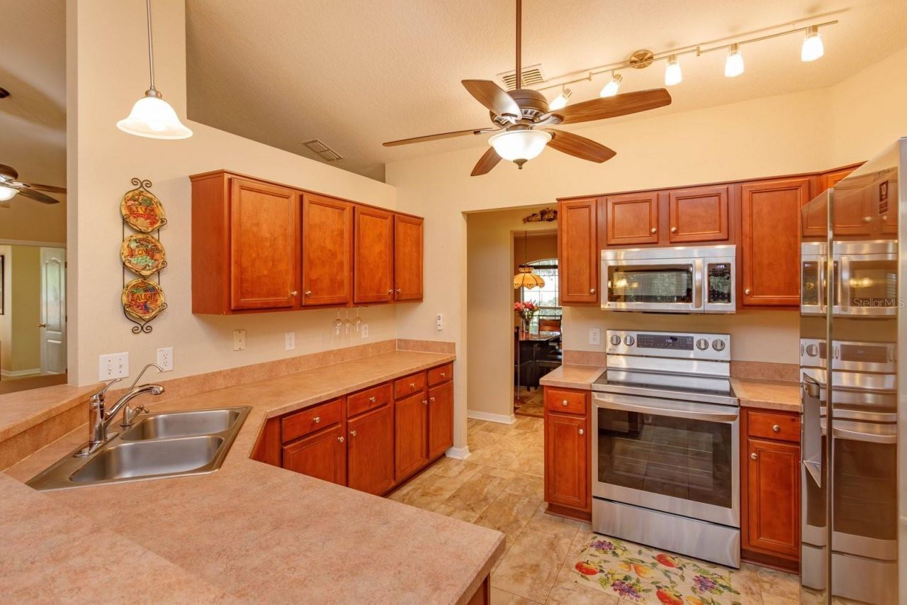 24353 Calusa Boulevard , Eustis, FL 32736 Photo