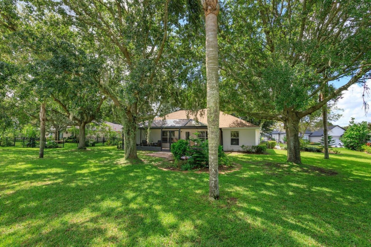 24353 Calusa Boulevard , Eustis, FL 32736 Photo