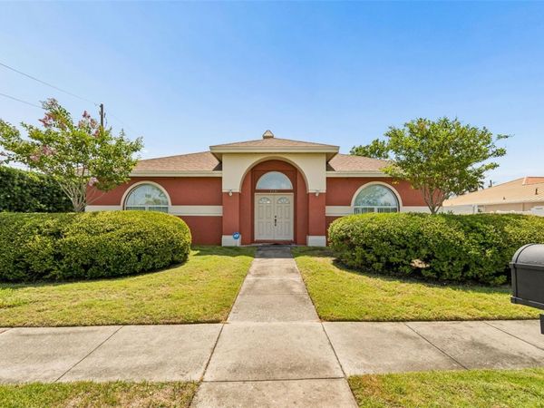 7791 CARVER COURT, SEMINOLE, FL 33772