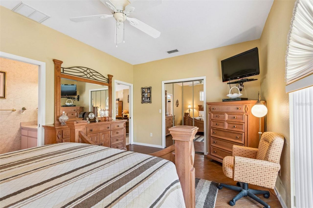 7791 Carver Court, Seminole, FL 33772 Photo