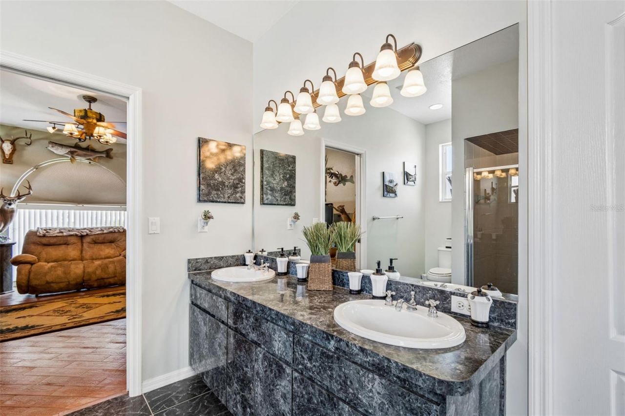 7791 Carver Court, Seminole, FL 33772 Photo