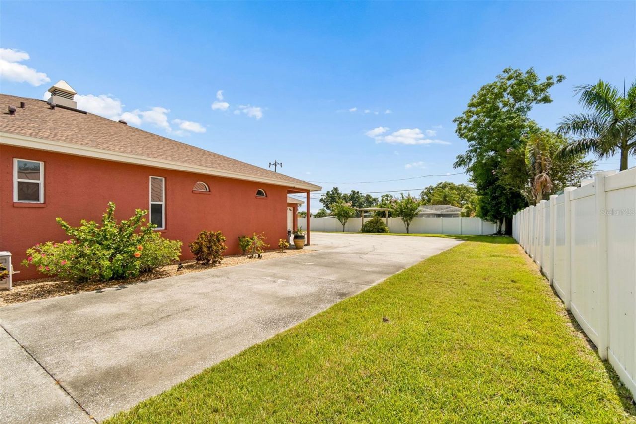 7791 Carver Court, Seminole, FL 33772 Photo