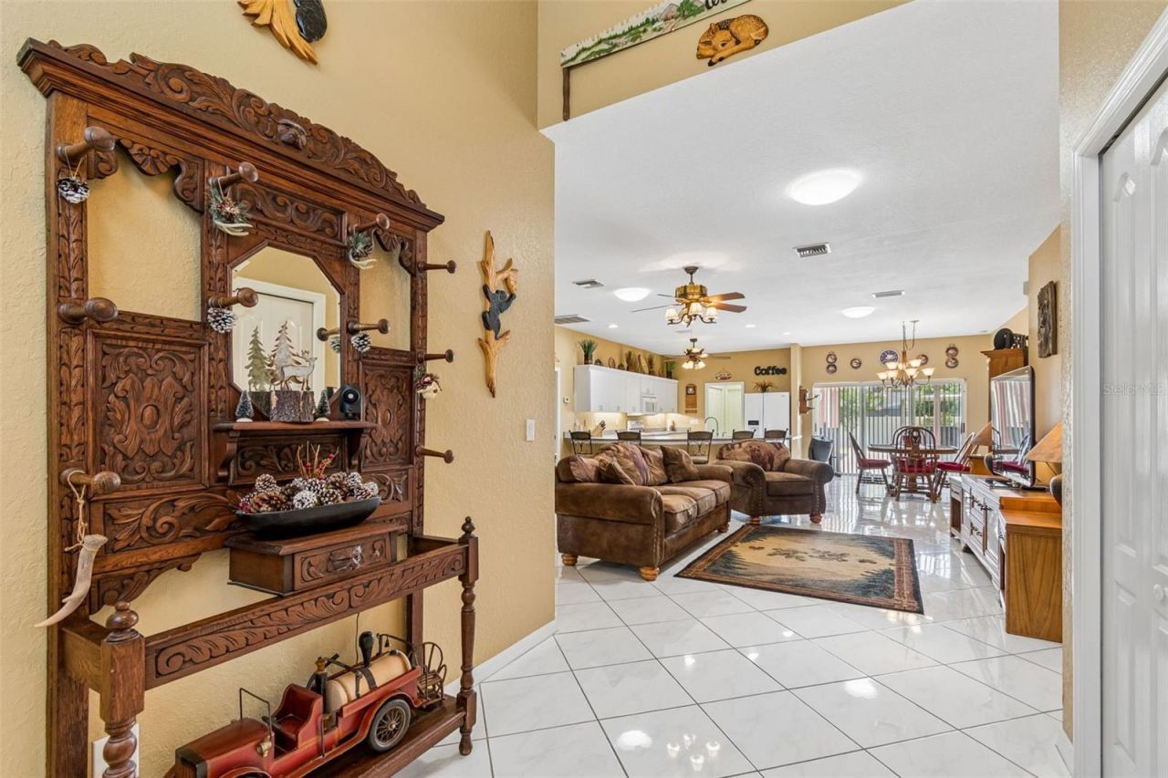 7791 Carver Court, Seminole, FL 33772 Photo