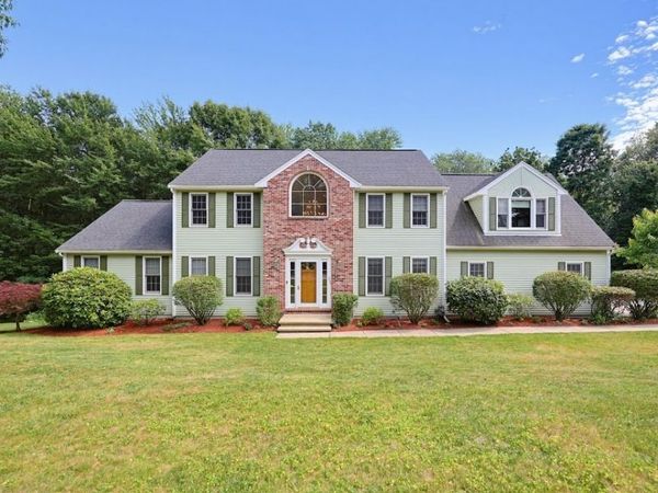 88 Andrews Rd, Marlborough, MA 01752
