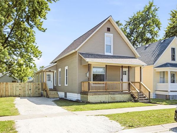 1126 Miller Street, Port Huron, MI 48060