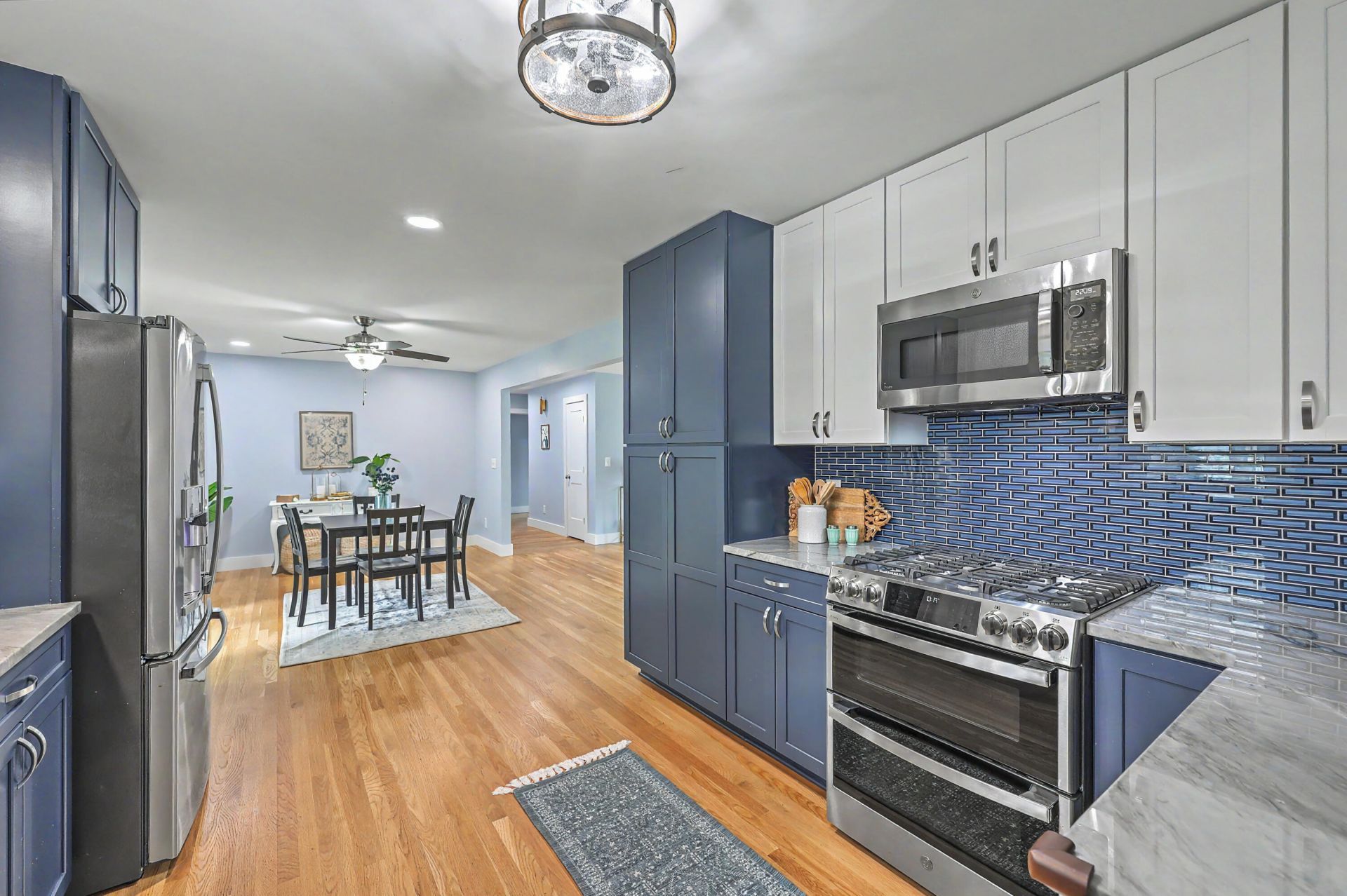2050 Bishop Drive Photo 14