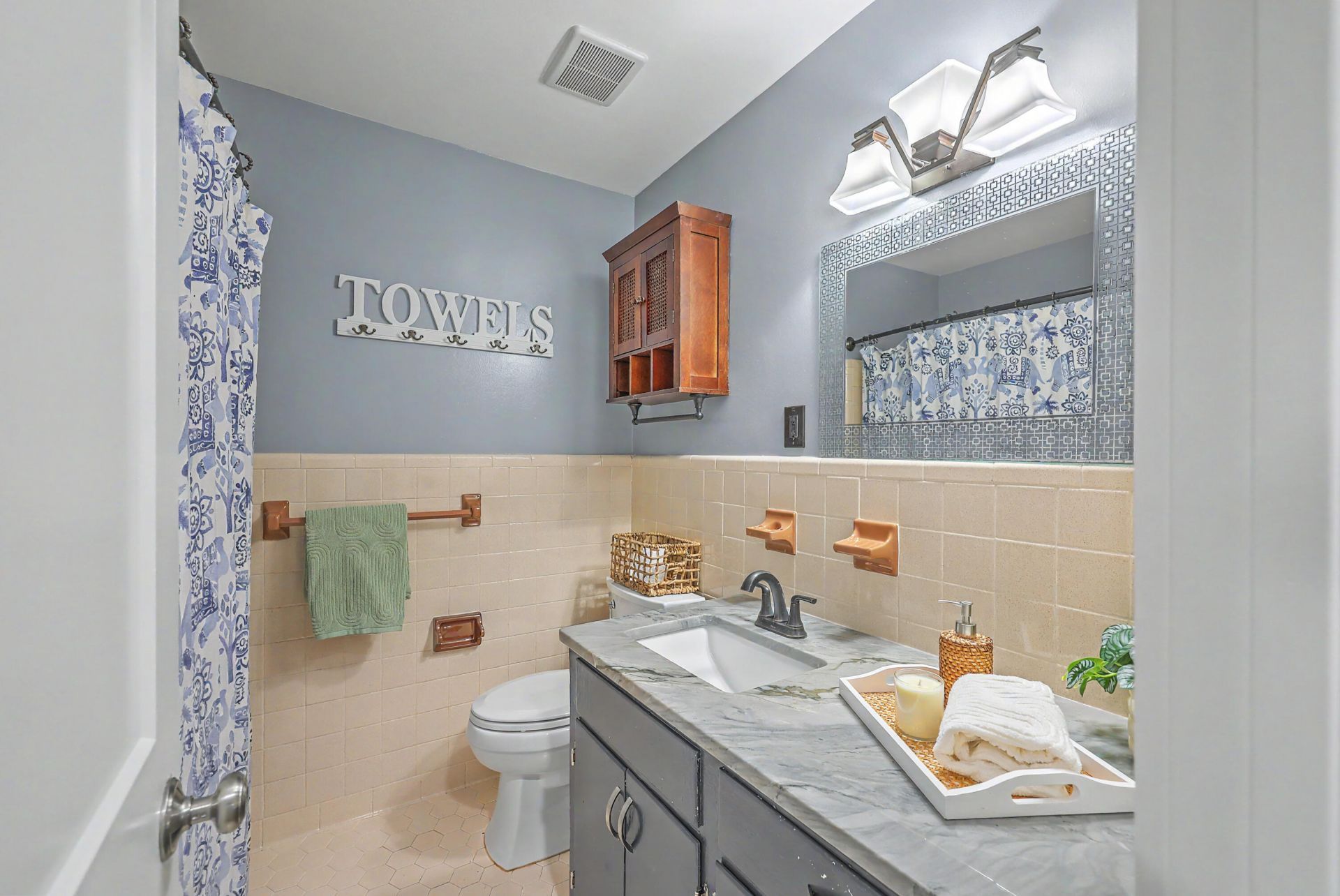 2050 Bishop Drive Photo 26