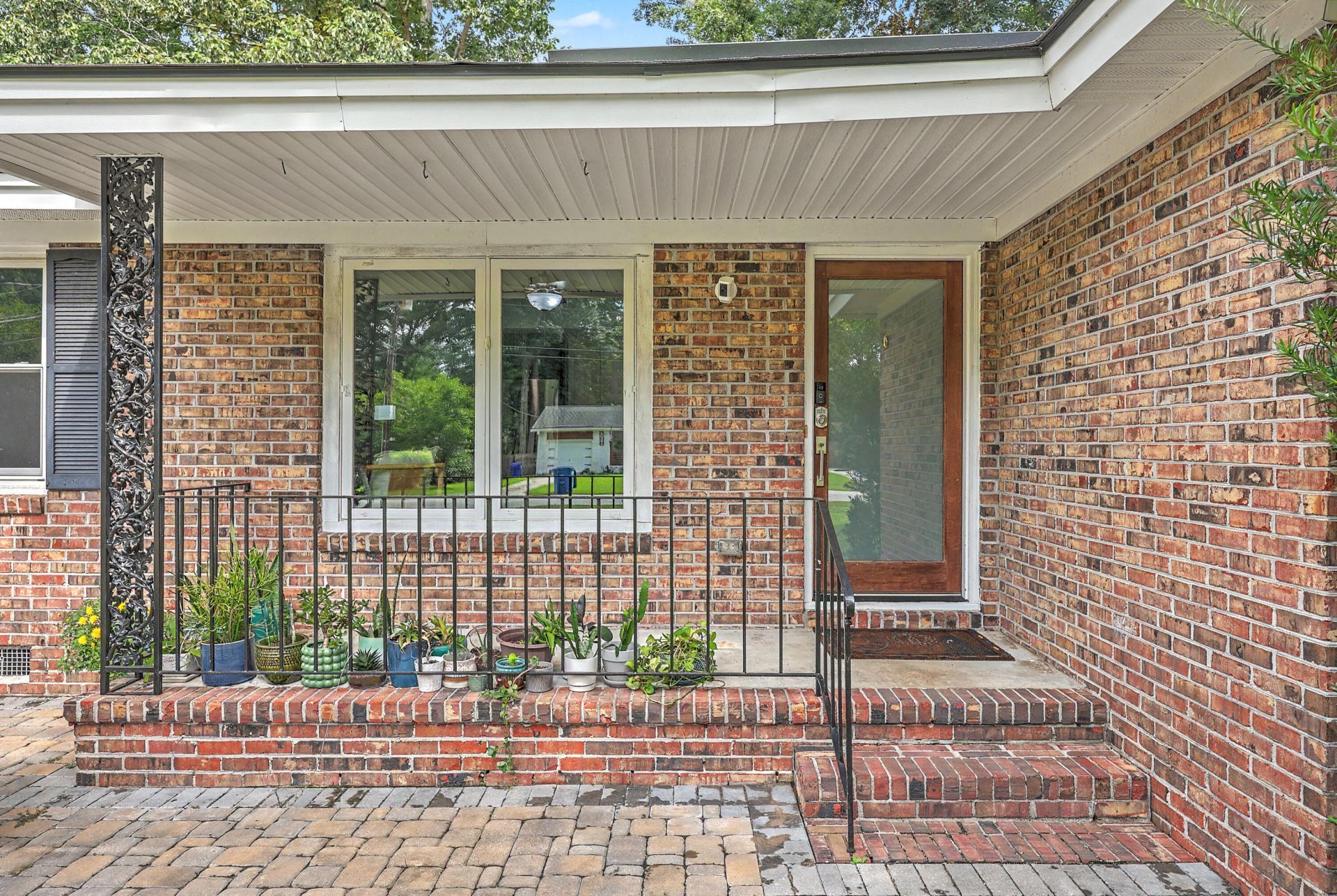 2050 Bishop Drive Photo 34