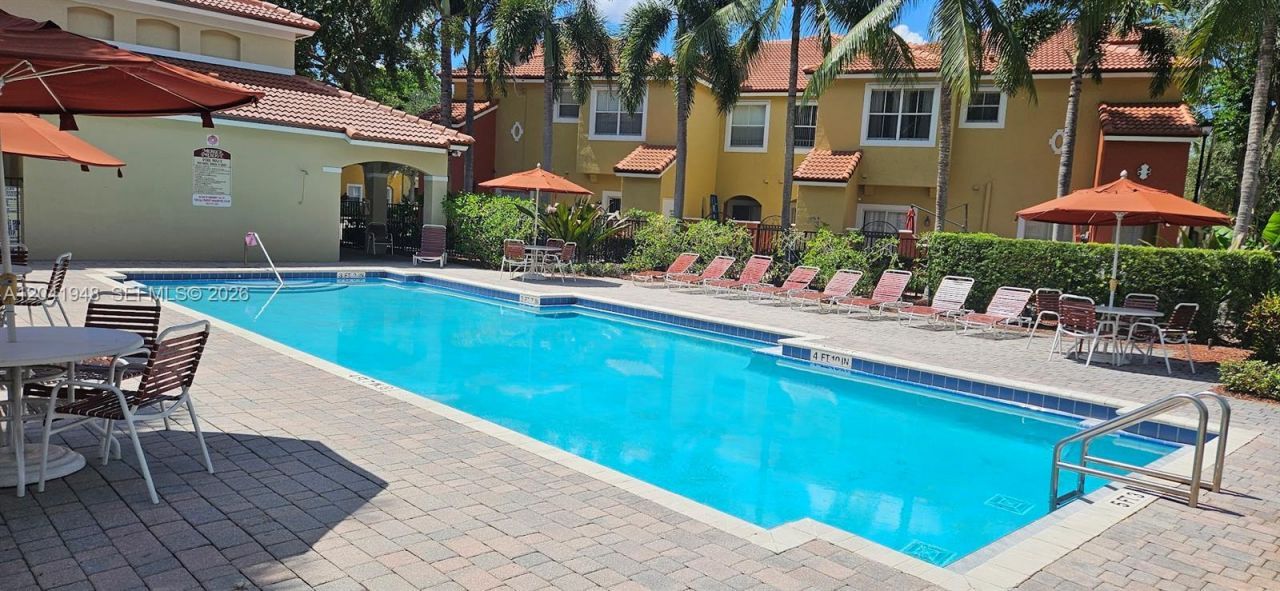 3311 Merrick Ln , Unit 902, Margate, FL 33063 Photo