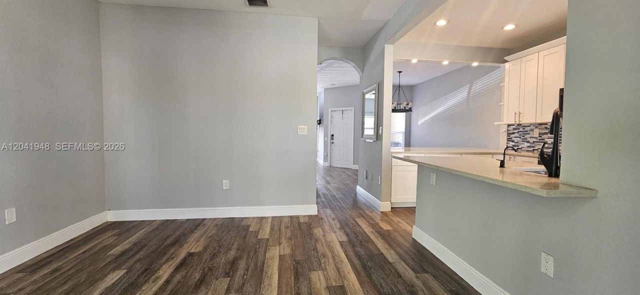 3311 Merrick Ln , Unit 902, Margate, FL 33063 Photo