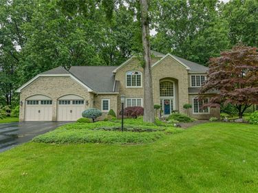 14 Mount View Crescent , Webster, NY 14580