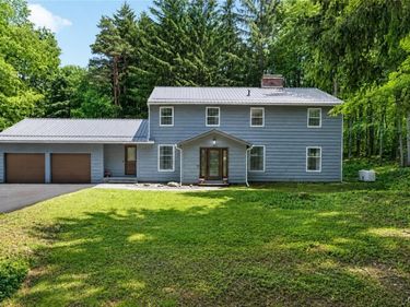 4866 Briarwood Lane , Manlius, NY 13104