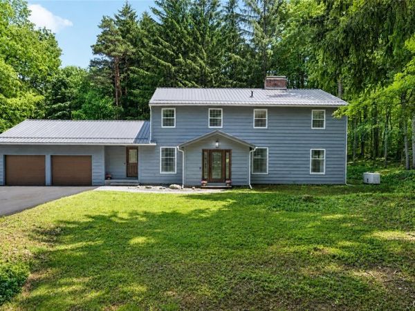 4866 Briarwood Lane , Manlius, NY 13104