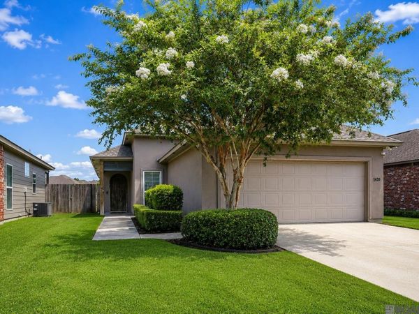 1420 Spanish Lakes Ave, St Gabriel, LA 70776
