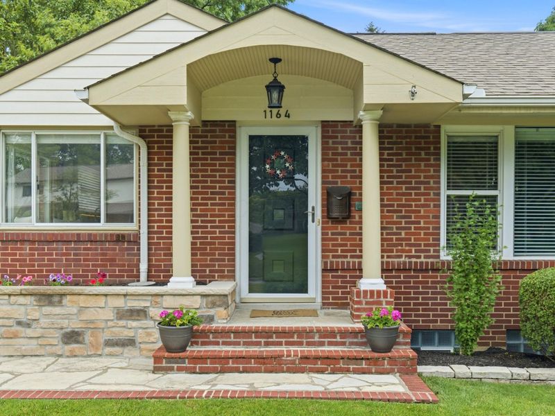 1164 Lincoln Road, Columbus, OH 43212 Photo 2
