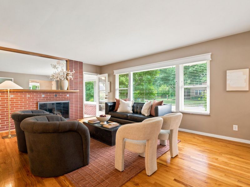 1164 Lincoln Road, Columbus, OH 43212 Photo 4