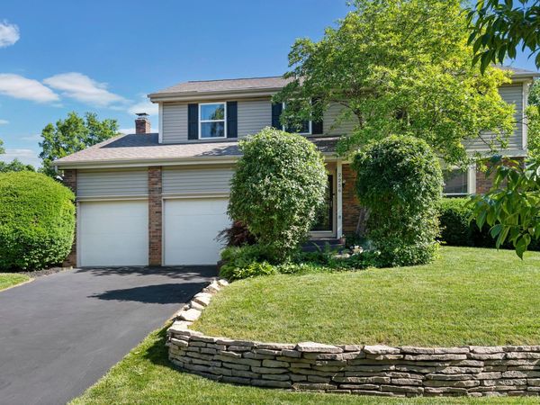 2256 Worthingwoods Boulevard, Powell, OH 43065