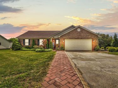 210 Helena Drive, Mt Sterling, KY 40353