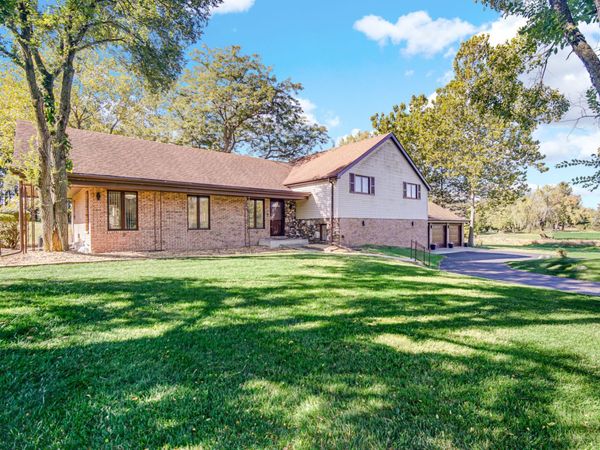 3317 E Buried Oak Drive , Crete, IL 60417