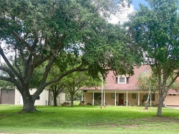 234 Maguey Drive , Victoria, TX 77905