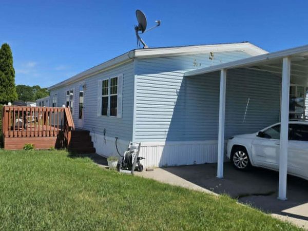 3236 Tamworth Street, Norton Shores, MI 49444