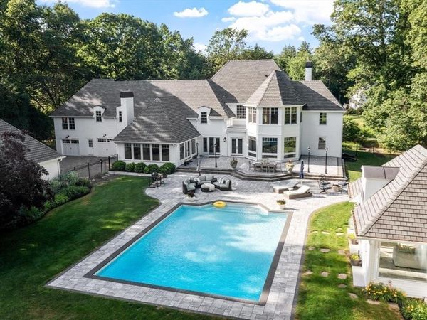 15 Blandford Dr, Sudbury, MA 01776