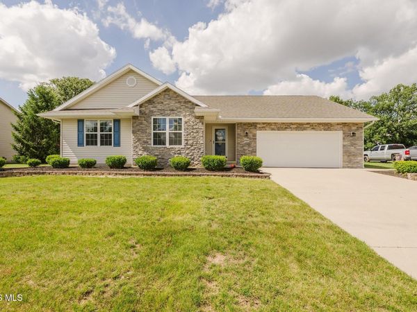 2440 Bluestone Drive , Findlay, OH 45840