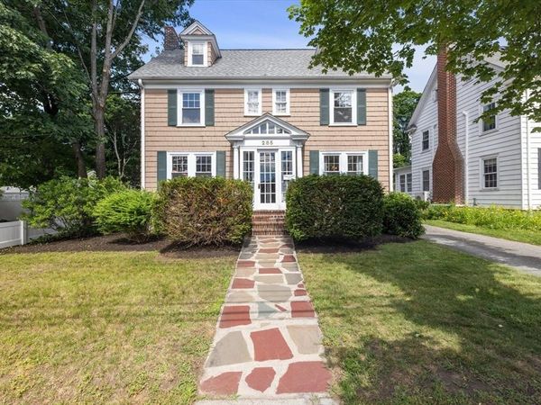 285 Lexington, Newton, MA 02466