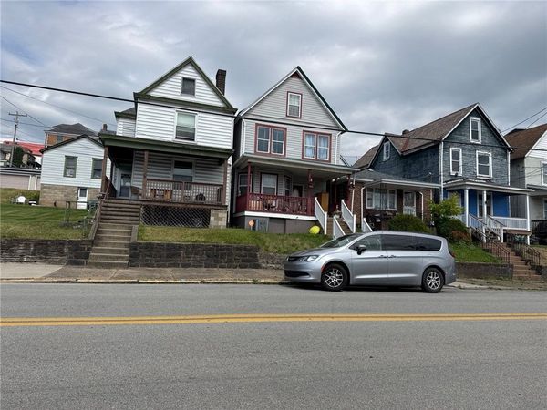 118 Mckean Ave , Donora, PA 15033