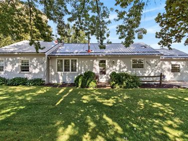 2872 Route 21 , Palmyra, NY 14522