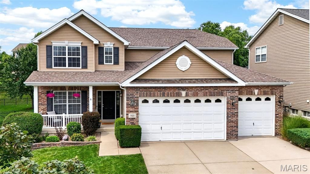 905 Harvestwynd Court, Lake Saint Louis, MO 63367 Main Photo