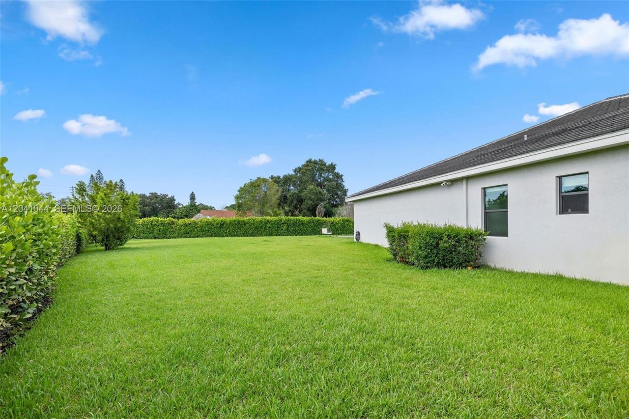14850 Millstone Ranches Dr , Davie, FL 33331 Photo