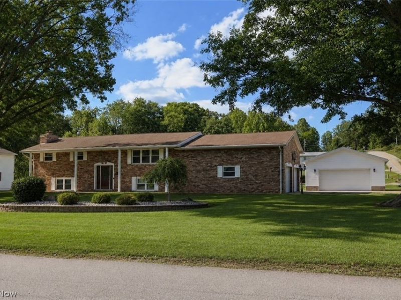 550 Emmaus Road, Belpre, OH 45714 Photo 2