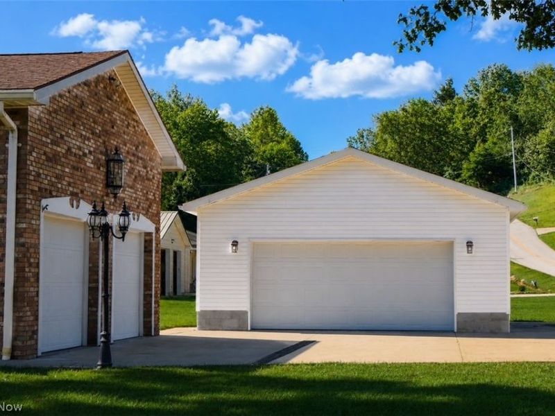 550 Emmaus Road, Belpre, OH 45714 Photo 3
