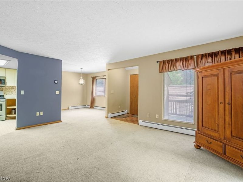 593 Meredith Lane, Cuyahoga Falls, OH 44223 Photo 6