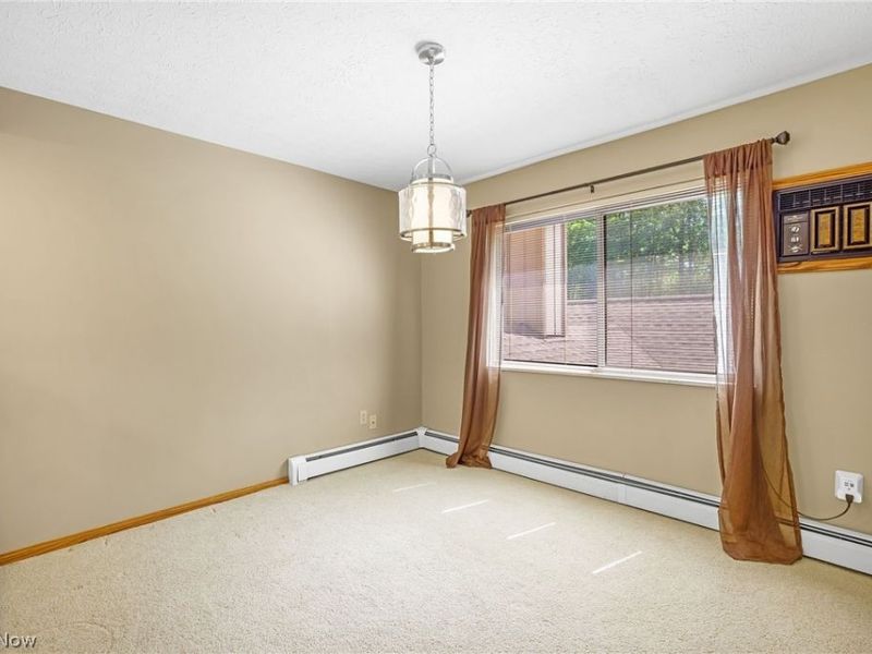593 Meredith Lane, Cuyahoga Falls, OH 44223 Photo 7