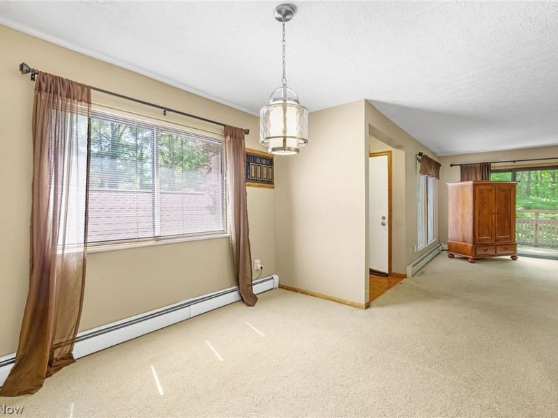 593 Meredith Lane, Cuyahoga Falls, OH 44223 Photo 8