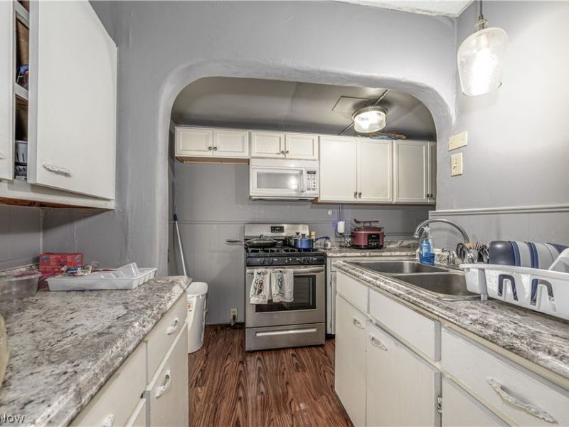 503 Sumner Street, Akron, OH 44304 Photo 9