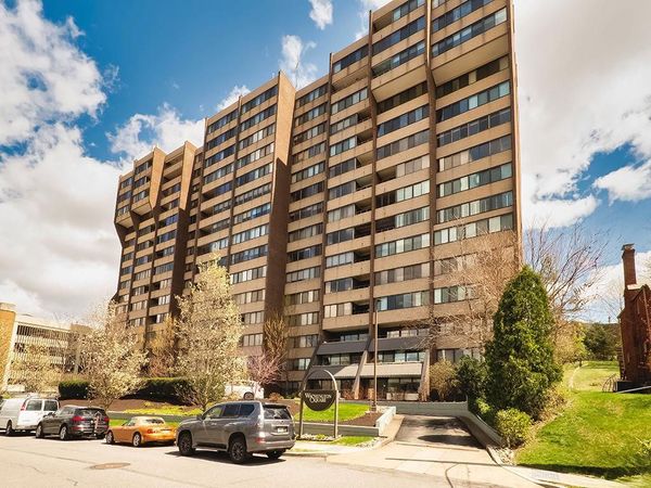 750 Washington Road, Unit 1405, Pittsburgh, PA 15228